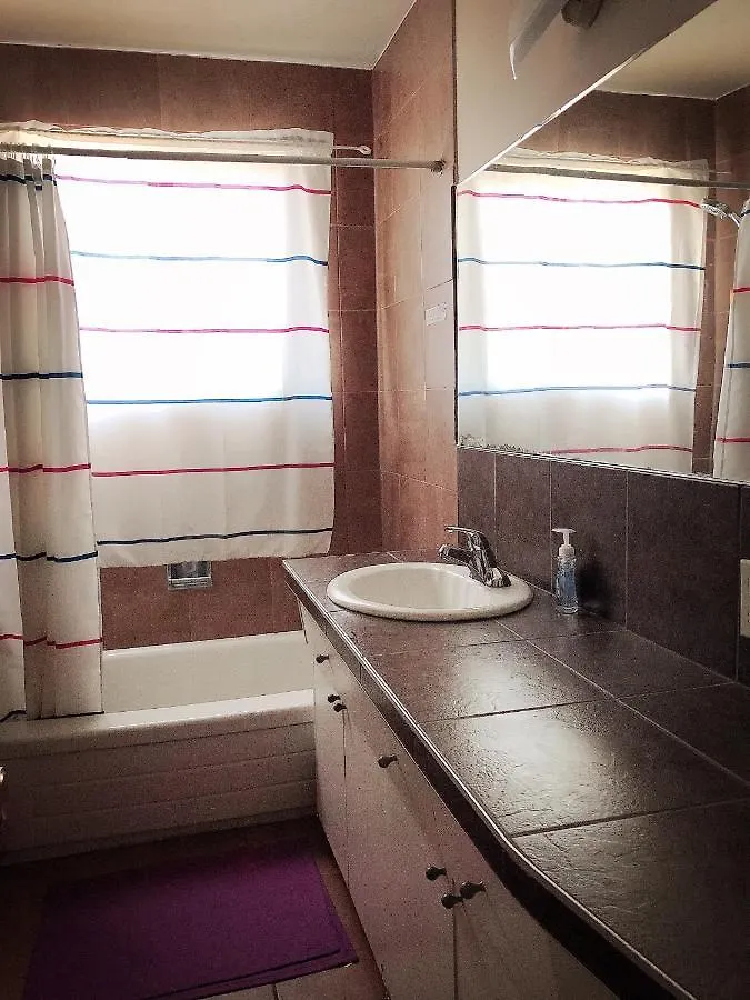 Monthly Private Rooms Male Accommodation Close To Nait Kingsway Mall Downtown Edmonton Pensión